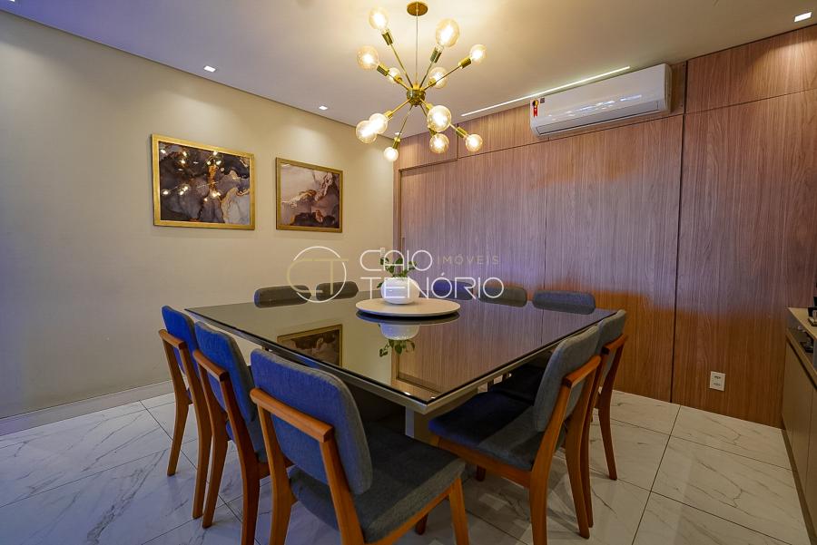 APARTAMENTO COM 4 SUÍTES NO FAROL